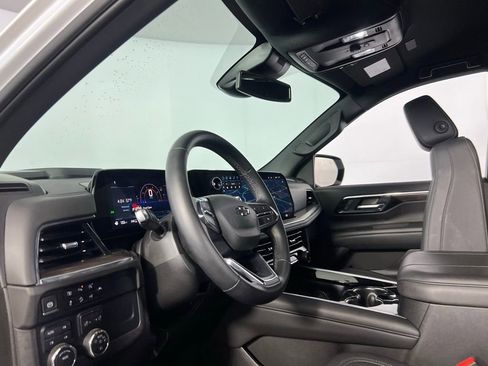 Used 2025 Chevrolet Tahoe Z71 image 19