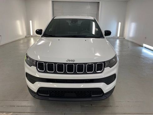 New 2025 Jeep Compass Sport image 2