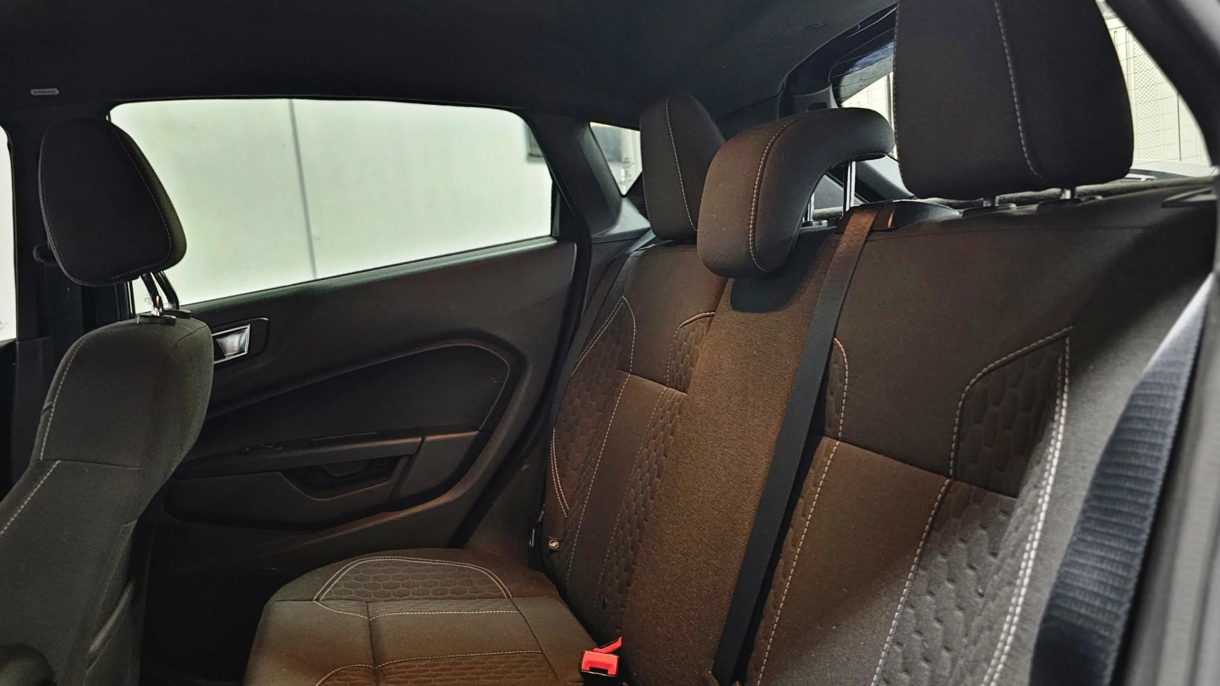 Used 2016 Ford Fiesta ST FWD image 30