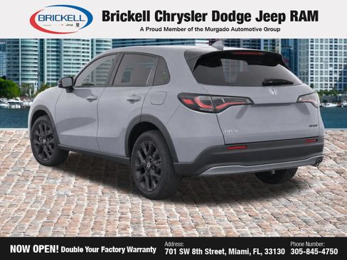 Used 2023 Honda HR-V Sport image 17