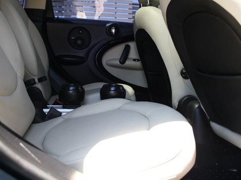 Used 2011 MINI Cooper Countryman S FWD image 16