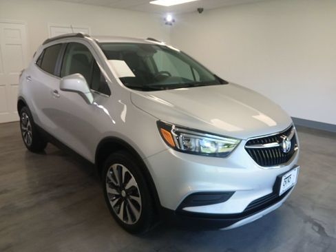 Used 2022 Buick Encore Preferred w/ Safety Package AWD/4WD image 1