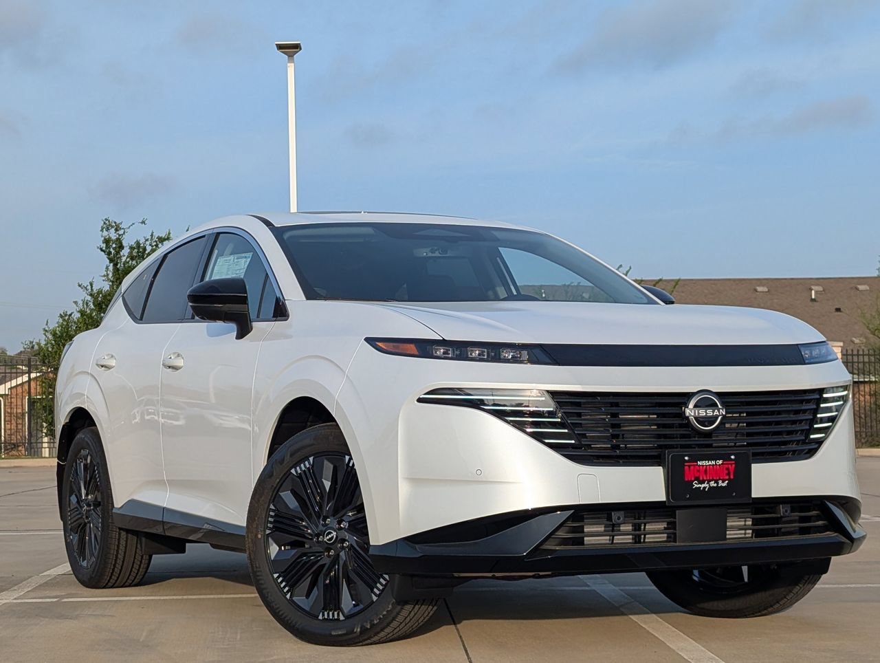 New 2026 Nissan Murano Platinum w/ Cargo Package AWD/4WD image 2