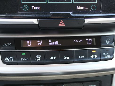 Used 2015 Honda Accord EX-L image 22