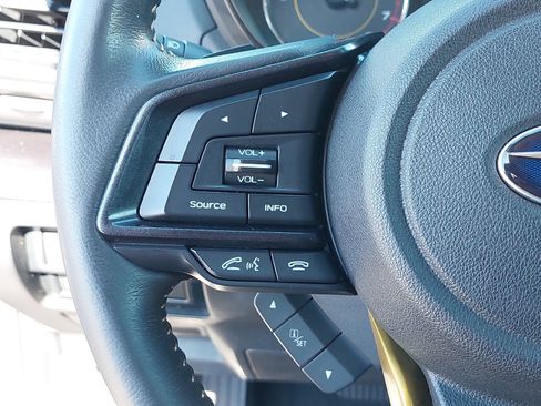 Used 2021 Subaru Crosstrek 2.5i Sport w/ Moonroof Package image 16