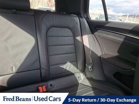 Used 2017 Volkswagen GTI SE image 20