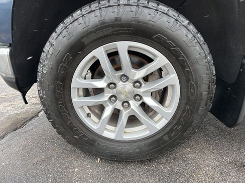 Used 2019 Chevrolet Silverado 1500 LT w/ All-Star Edition image 9