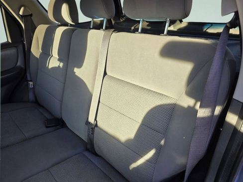 Used 2006 Ford Escape XLT image 31