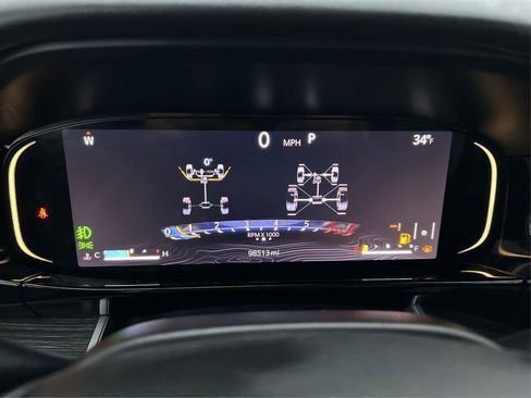 Used 2022 Jeep Wagoneer Series III w/ Rear Seat Video Group 1 image 19