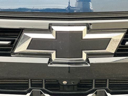Used 2023 Chevrolet Silverado 1500 LT Trail Boss w/ LT Trail Boss Premium Package AWD/4WD image 39