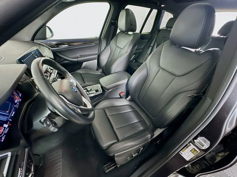 Used 2024 BMW X3 sDrive30i w/ Convenience Package image 13