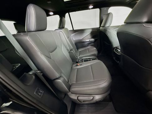 Certified 2025 Lexus TX 350 AWD w/ Technology Package image 28