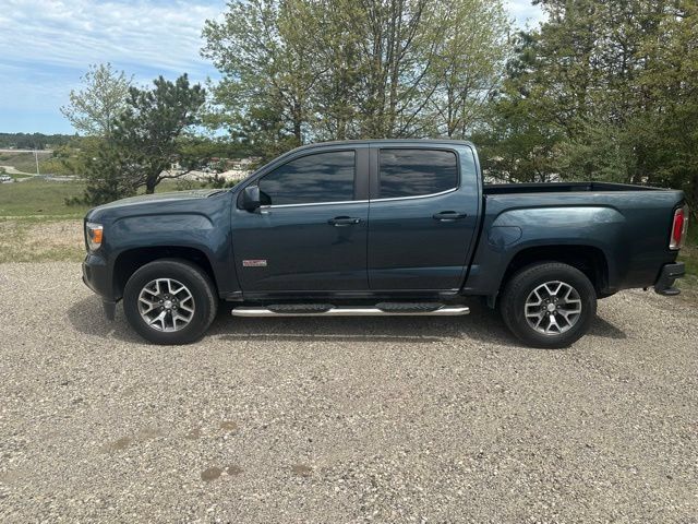 Certified 2019 GMC Canyon All Terrain AWD/4WD image 3