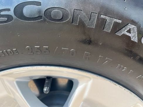 Used 2021 GMC Sierra 1500 2WD Crew Cab w/ Sierra Value Package image 11
