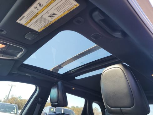 Used 2021 Jeep Cherokee High Altitude image 18