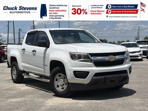 Used 2020 Chevrolet Colorado W/T RWD image 2