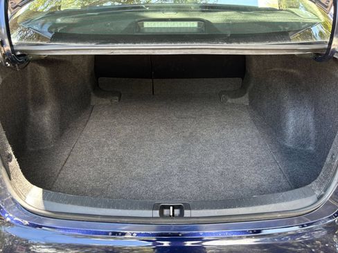 Used 2025 Toyota Corolla LE FWD image 30
