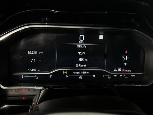 Used 2023 GMC Sierra 1500 SLE image 16