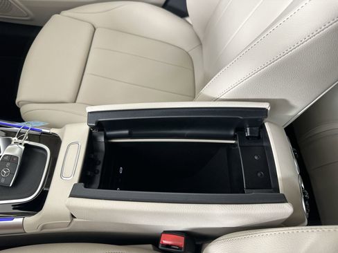 Used 2025 Mercedes-Benz GLA 250 4MATIC image 19