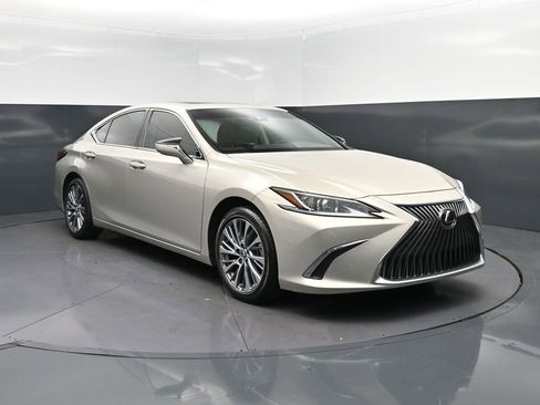 Used 2020 Lexus ES 350 350 w/ Premium Package image 9