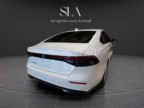 Used 2025 Honda Accord LX image 6