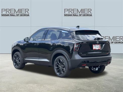 New 2026 Nissan Kicks SR FWD image 23