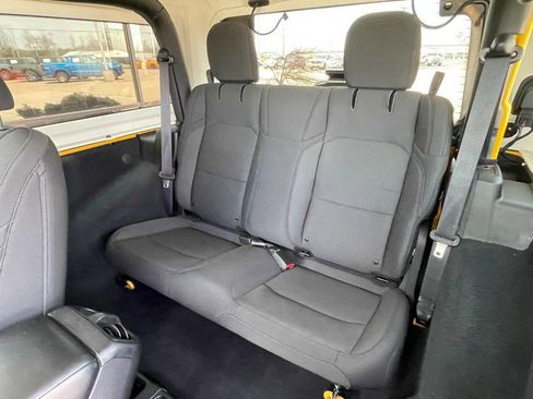 Used 2019 Jeep Wrangler Sport image 17