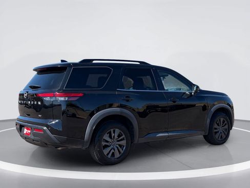 Used 2023 Nissan Pathfinder SV FWD image 6