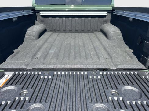 New 2026 Nissan Frontier SV w/ SV Convenience Package RWD image 8