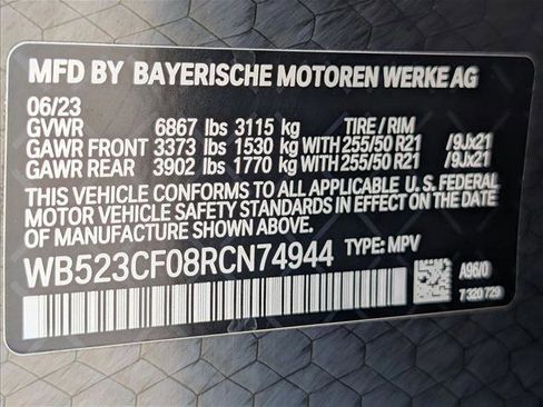 Used 2024 BMW iX xDrive50 w/ Sport Package AWD/4WD image 27