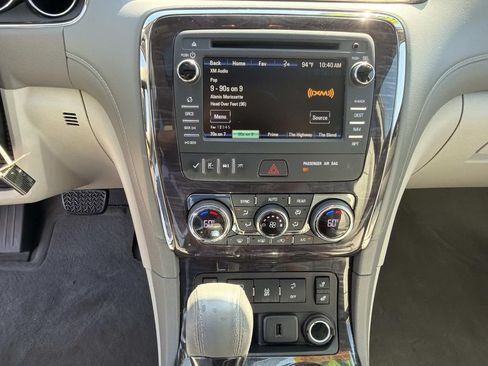Used 2016 Buick Enclave Leather FWD image 31
