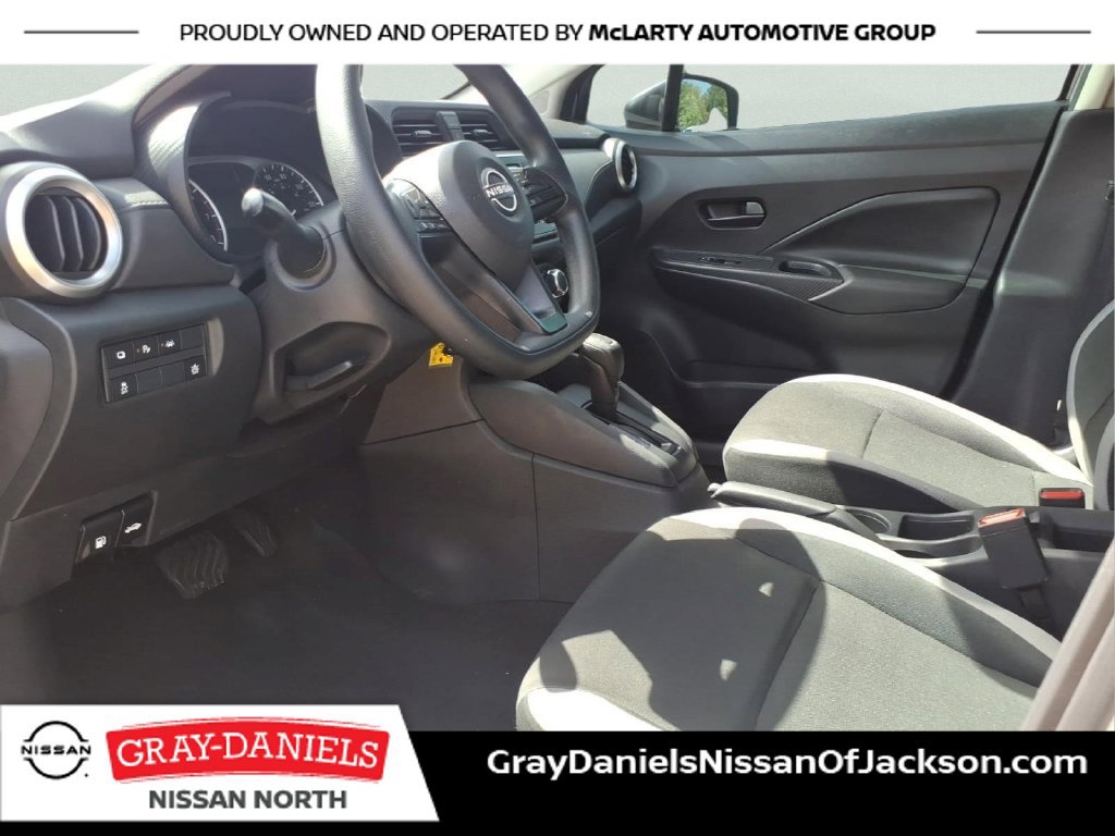 Used 2025 Nissan Versa S w/ S Plus Package FWD image 10