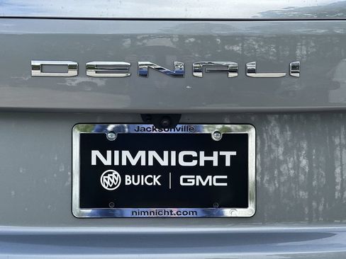 Certified 2025 GMC Yukon Denali AWD/4WD image 31