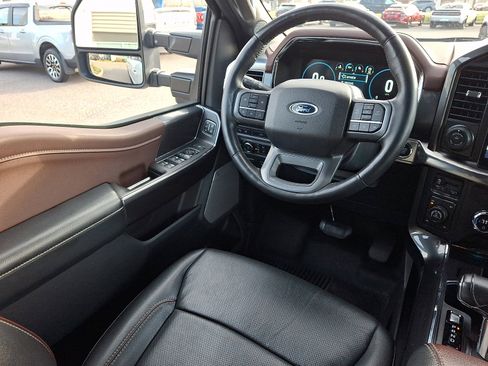 Used 2021 Ford F150 Lariat image 14