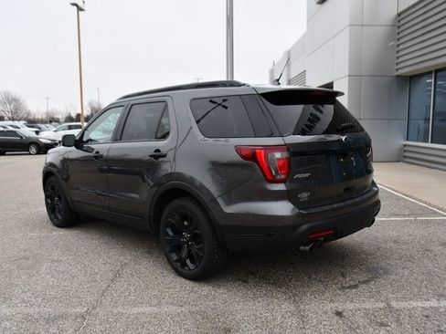 Used 2019 Ford Explorer Sport w/ Equipment Group 401A image 4