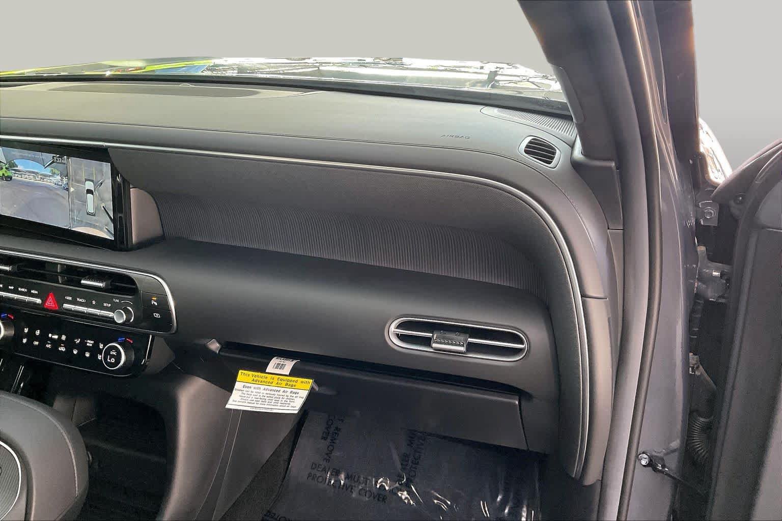Certified 2026 Hyundai Palisade Calligraphy FWD image 19
