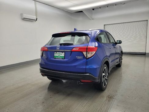 Used 2020 Honda HR-V Sport image 7