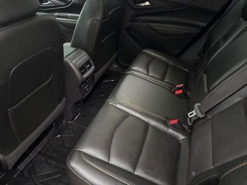Used 2020 Chevrolet Equinox Premier image 32