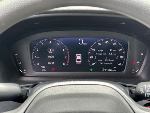Used 2024 Honda Accord EX image 19