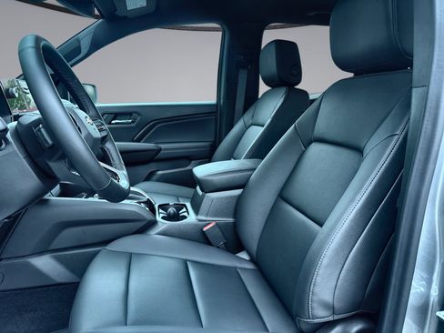 New 2026 Chevrolet Colorado LT w/ LT Convenience Package AWD/4WD image 19