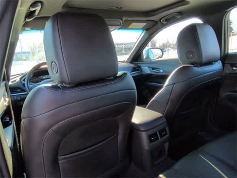Used 2023 Cadillac CT4 Luxury w/ Sun And Sound Package image 17