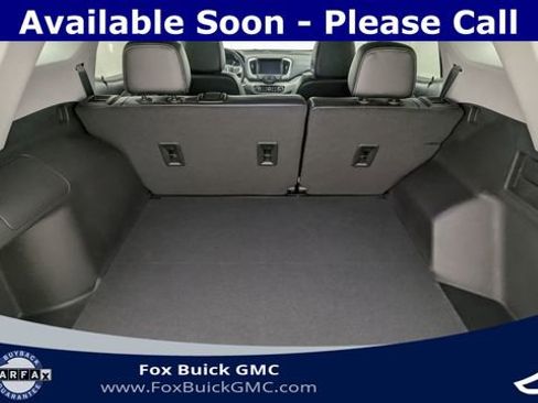 Certified 2024 GMC Terrain SLT image 32