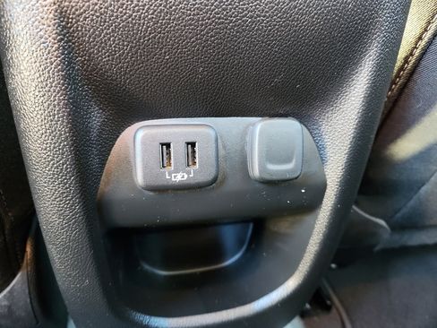 Used 2022 GMC Canyon Elevation w/ Trailering Package image 12