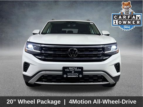 Used 2023 Volkswagen Atlas SEL AWD/4WD image 2