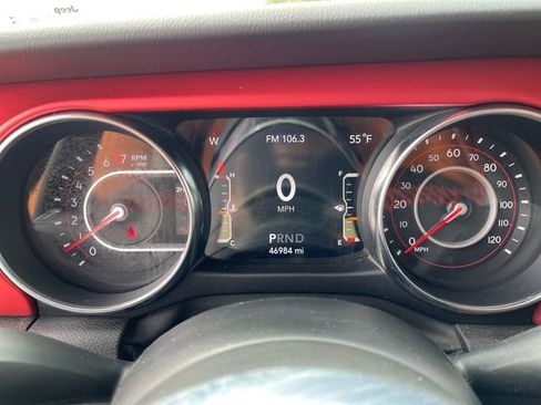 Used 2022 Jeep Wrangler Rubicon w/ LED Lighting Group image 27