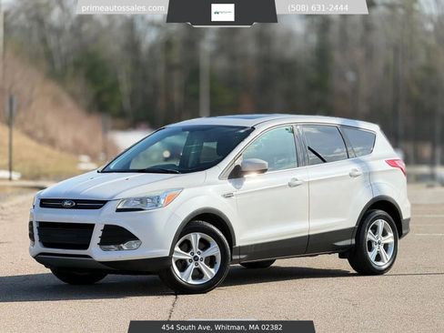 Used 2016 Ford Escape SE AWD/4WD image 1