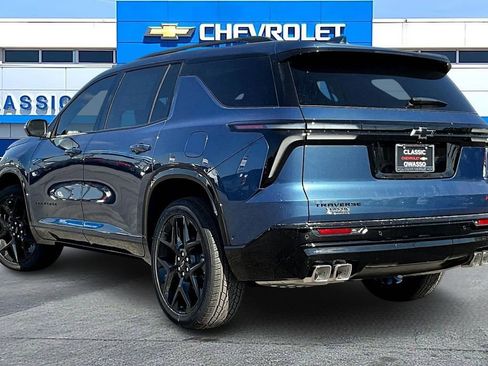 New 2026 Chevrolet Traverse RS w/ LPO, Floor Liner Package image 3