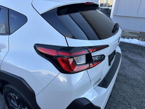 Certified 2024 Subaru Crosstrek 2.0i Premium image 8