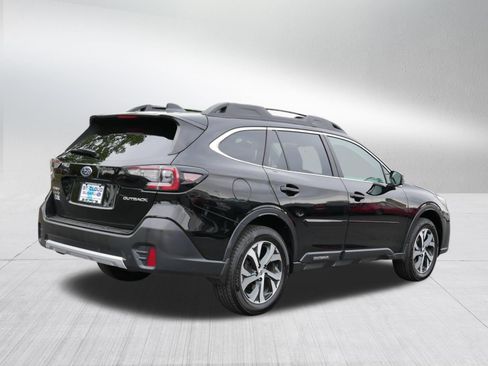 Used 2021 Subaru Outback Limited AWD/4WD image 7