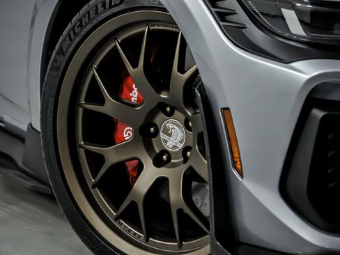 Used 2024 Ford Mustang GT Premium w/ GT Performance Package RWD image 4